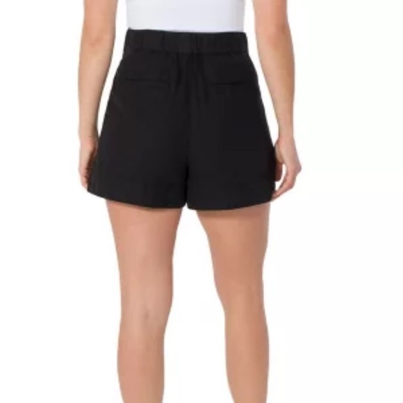 Joie pleated linen blend black shorts NWT large - Picture 3 of 8